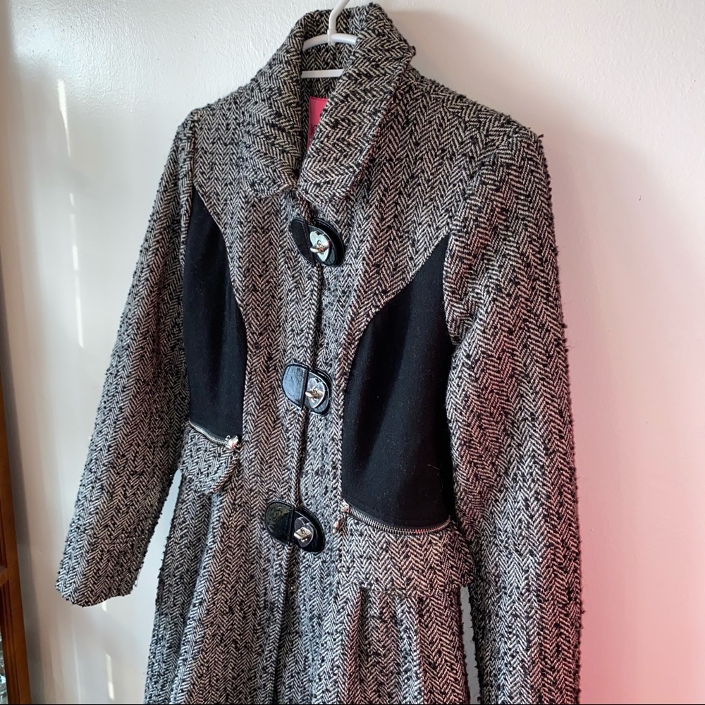 Betsy Johnson Herringbone Wool Peplum Dress Coat Size 6 - Picture 2 of 15